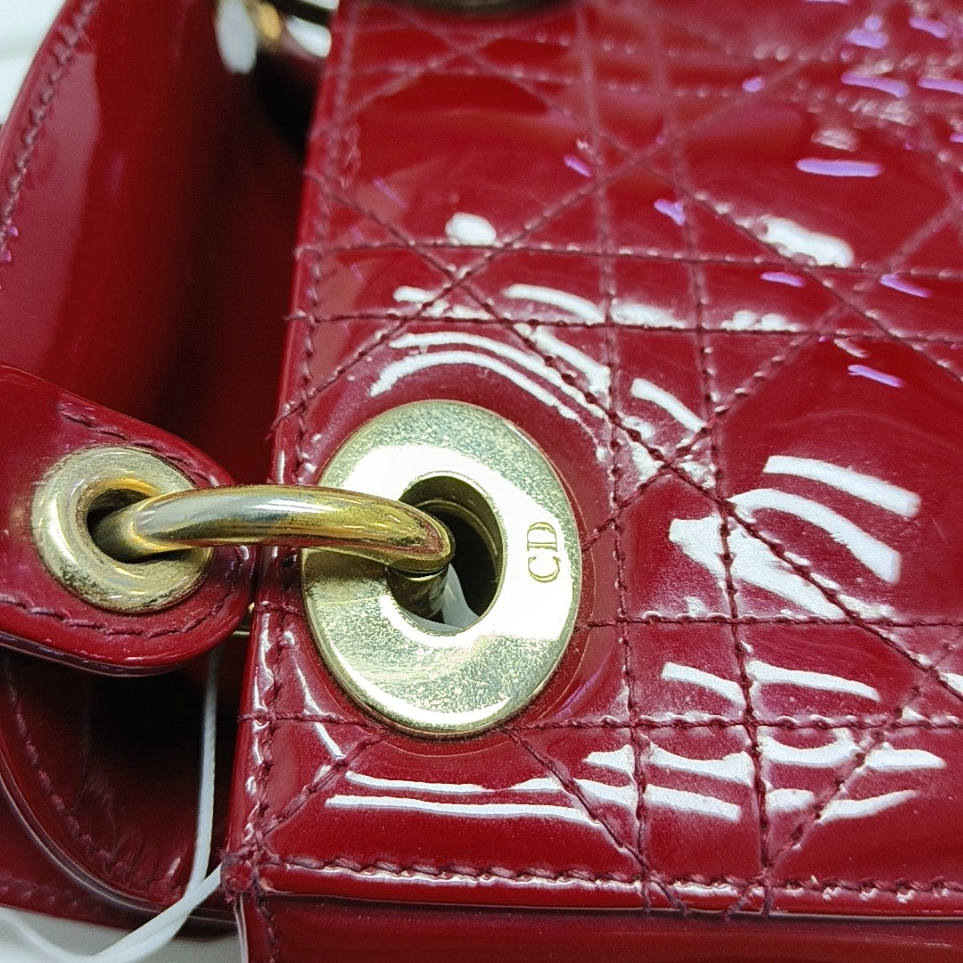 Authenticated pre-owned  Lady Dior Mini Cannage Patent Calfskin Red - Tote Bag at Looply