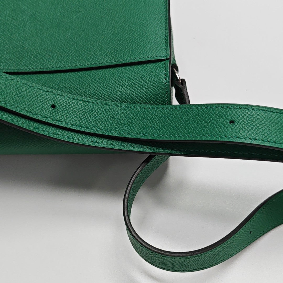 Della Cavalleria Epsom Green