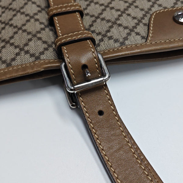Coated Canvas Brown
