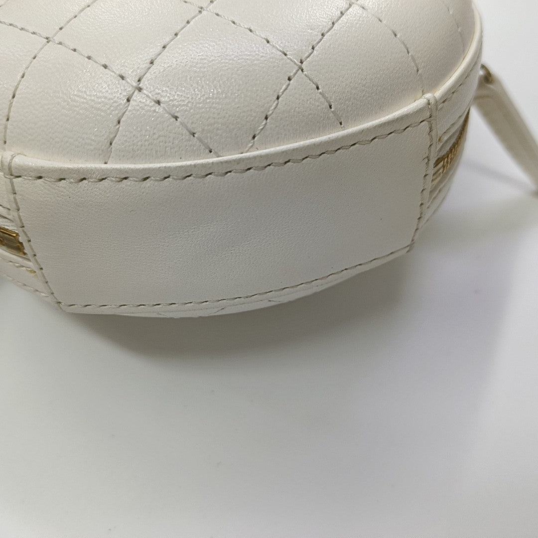 ROUND Quilted Lambskin White