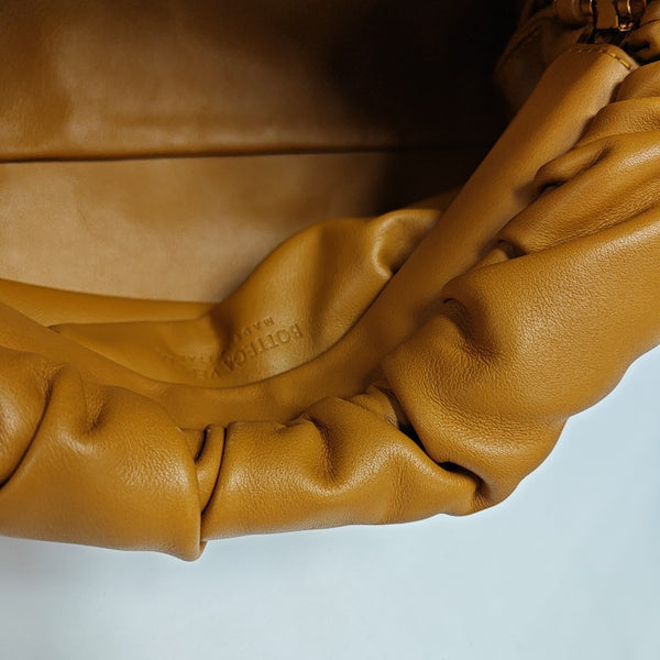 The Pouch Mini Calfskin Brown