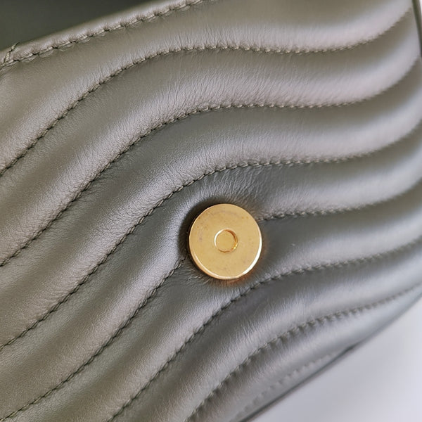 NEW WAVE Quilted Calfskin Green