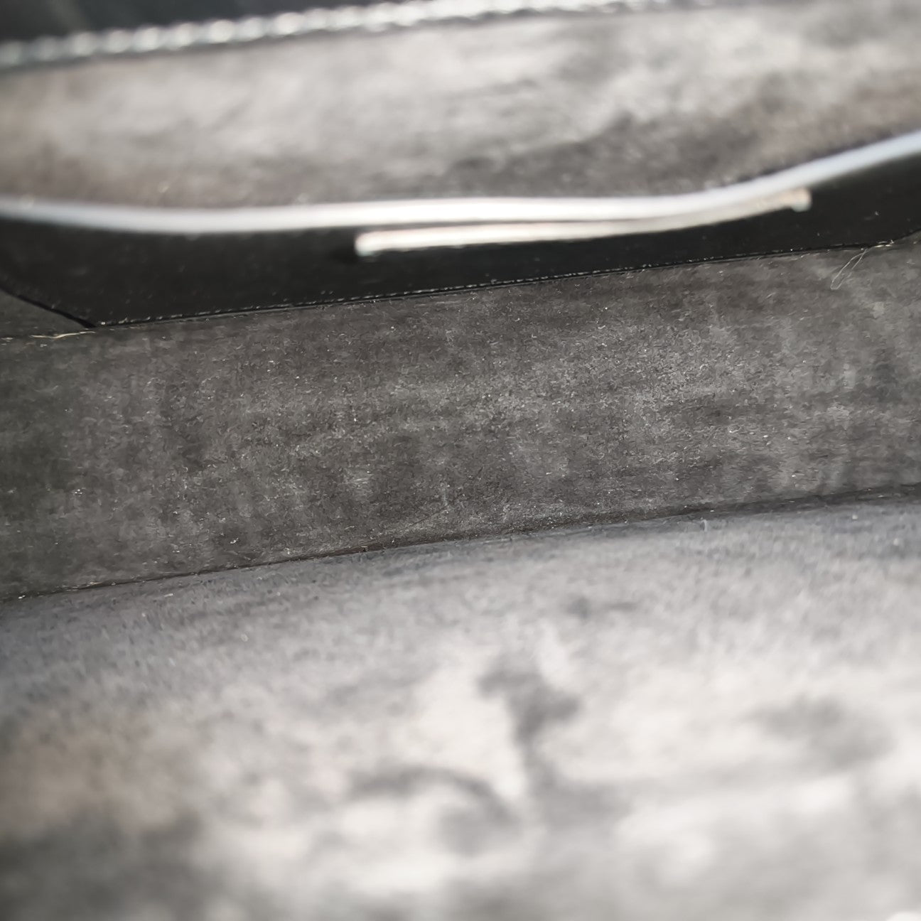 VINTAGE BETTY Calfskin Black