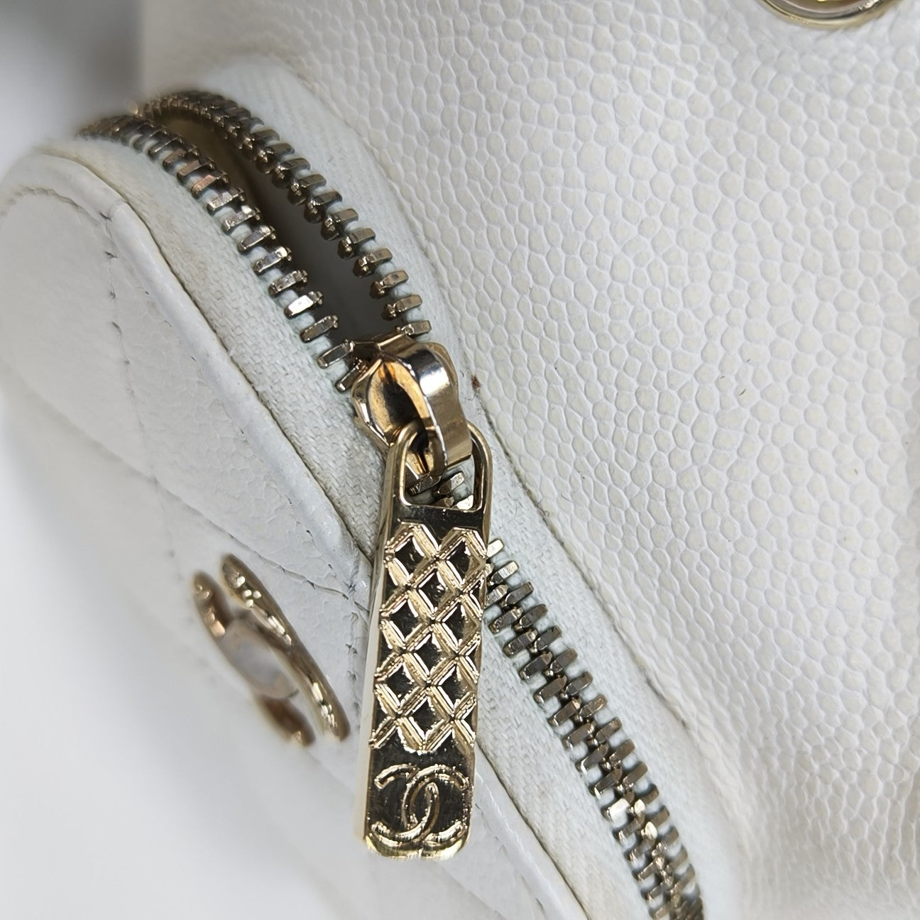 Quilted Grained Calfskin Bucket Bag Mini White