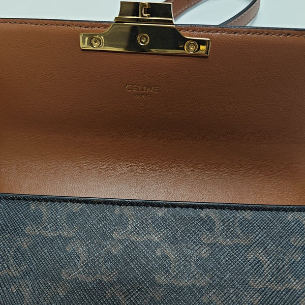 TRIOMPHE Small Coated Canvas Brown