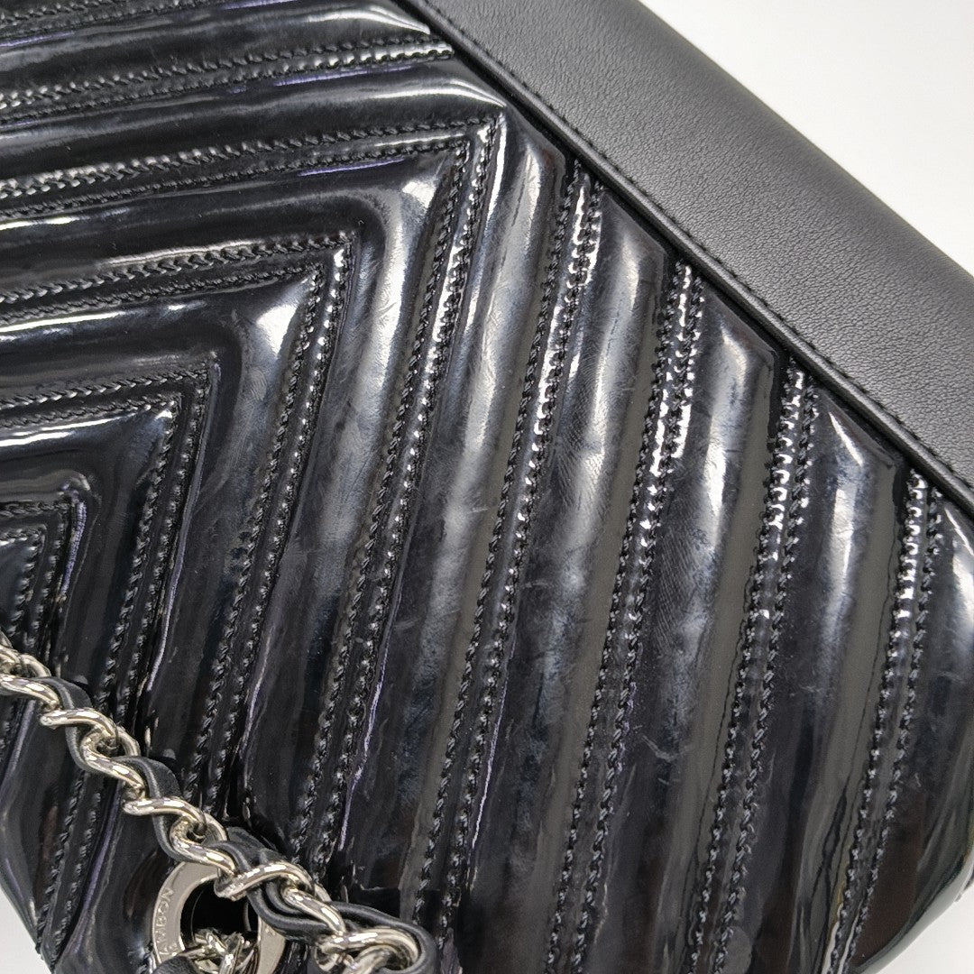 Chevron Calfskin Black