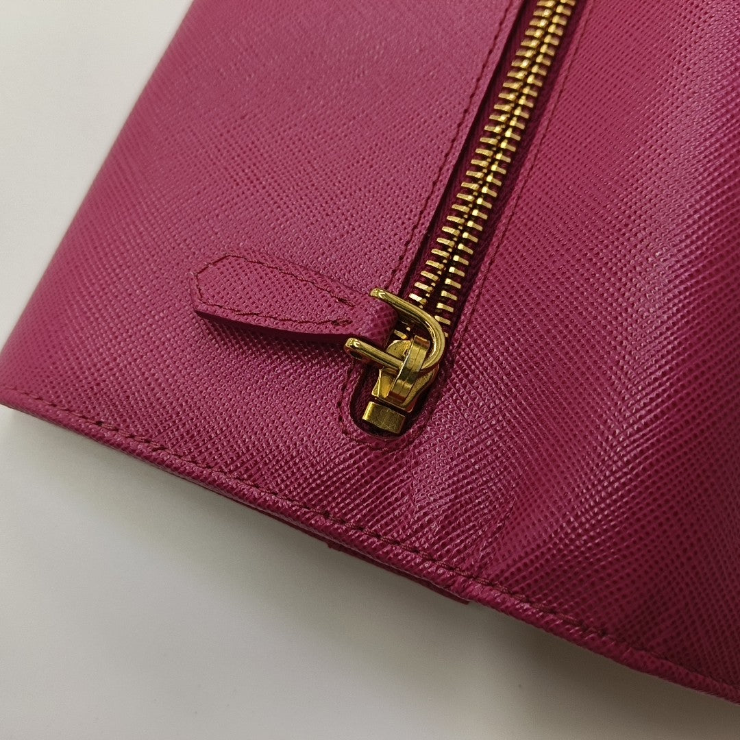 Fiocco Bow Calfskin Pink Wallet