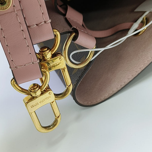 NÉONOÉ MM Monogram Coated Canvas Brown