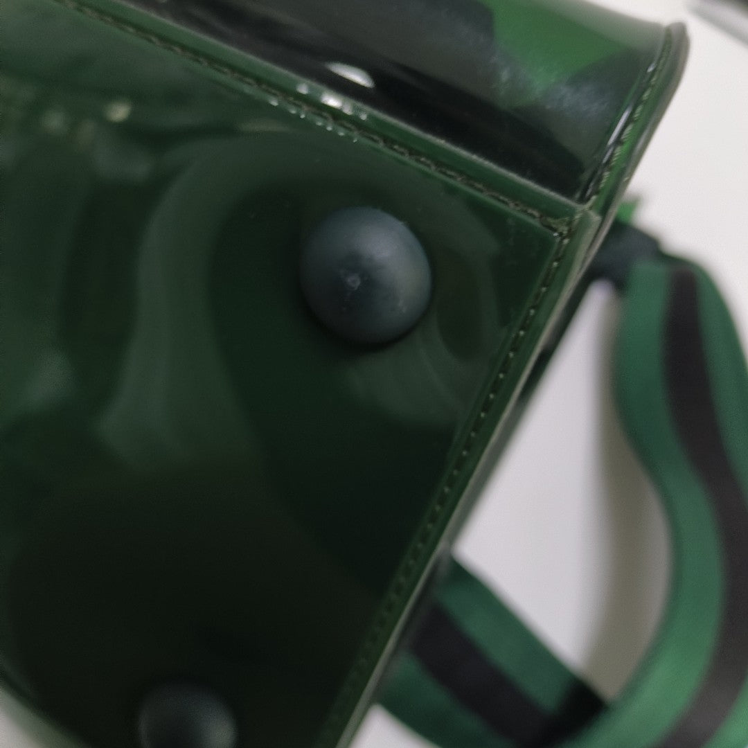 Brillant Large Plastic Green