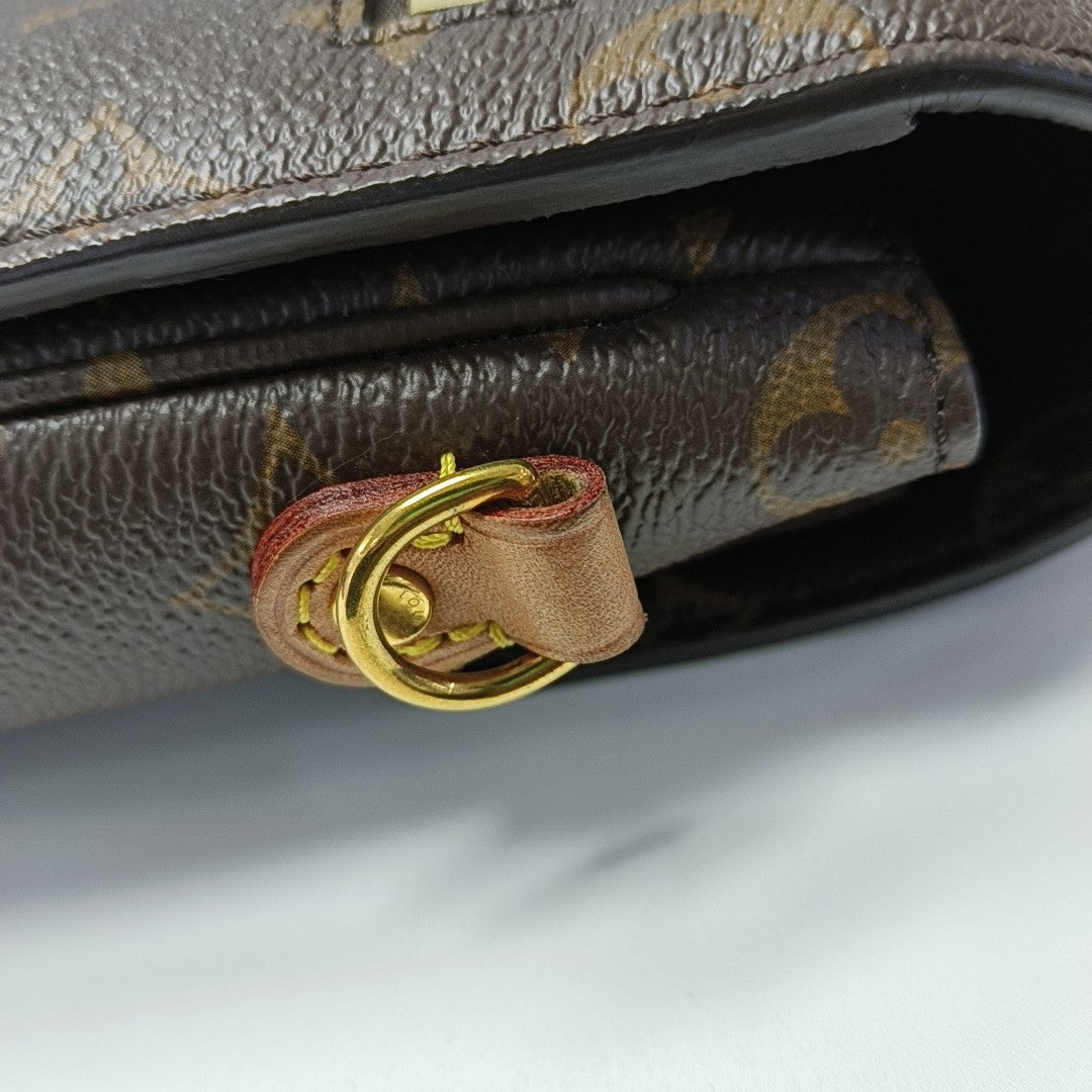 MÉTIS MM Monogram Coated Canvas Brown