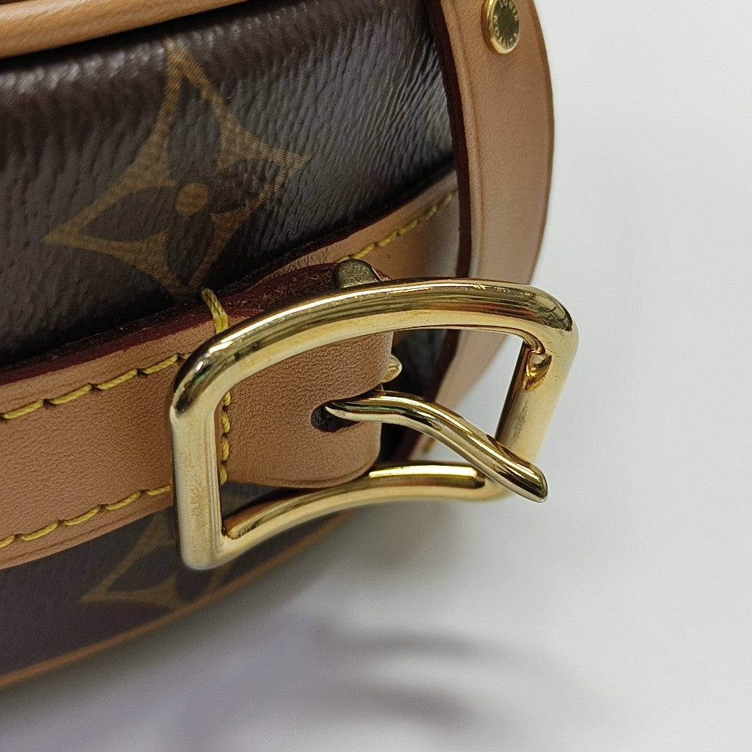 BOITE CHAPEAU PM Monogram Coated Canvas Brown