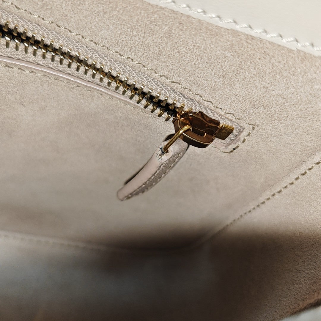 LE 5 À 7 Small Calfskin White