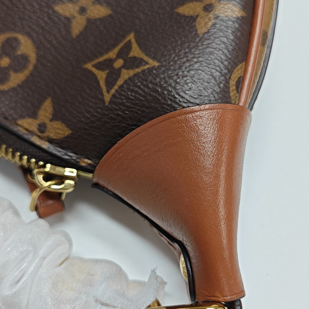 LOOP HOBO Monogram Coated Canvas Brown