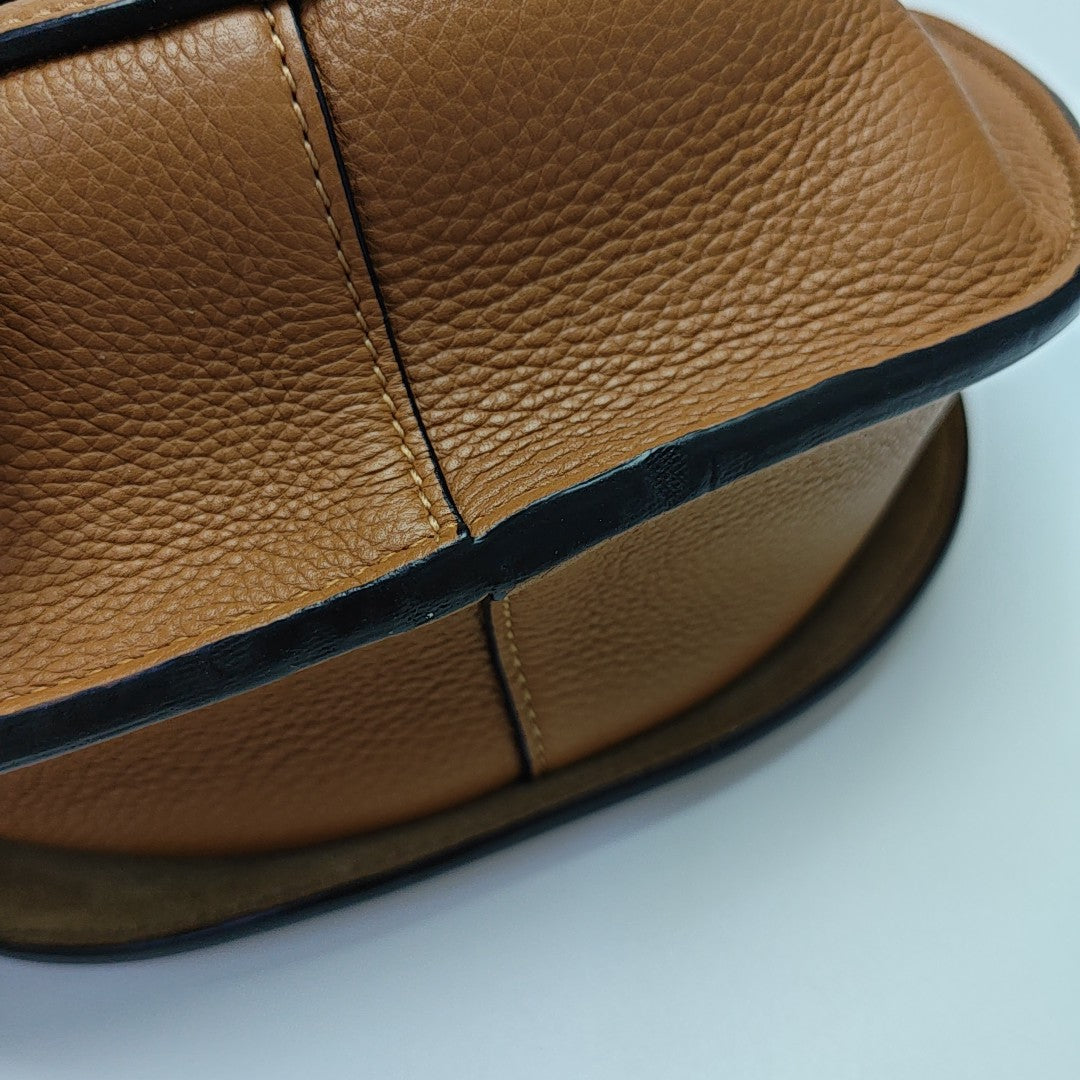 Gate Small Calfskin Brown