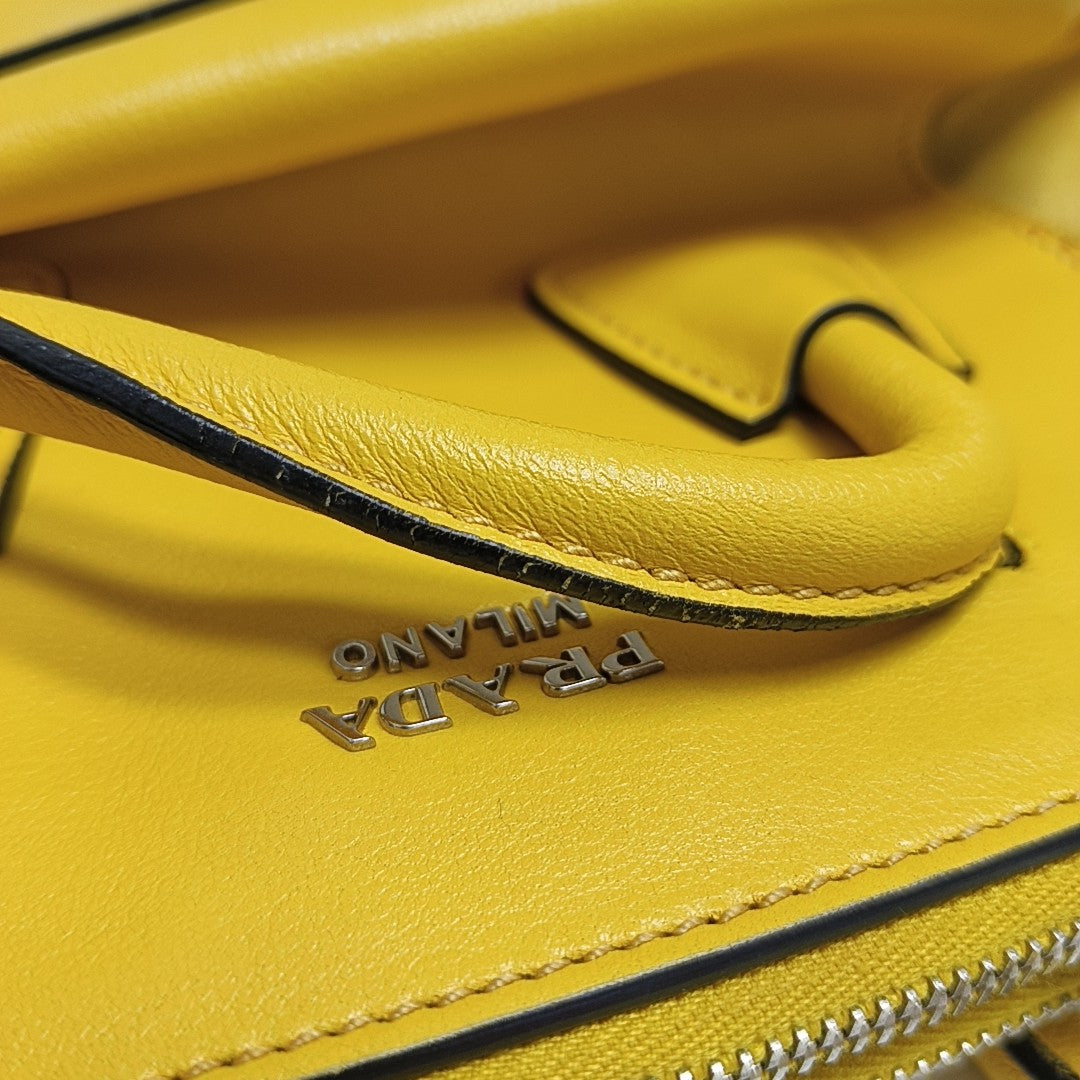 Calfskin Tote Bag Yellow