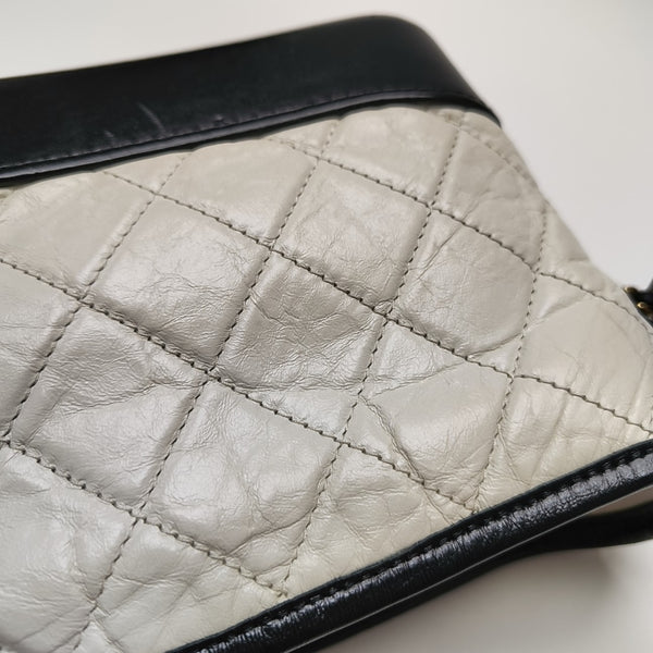 GABRIELLE Small Quilted Calfskin White