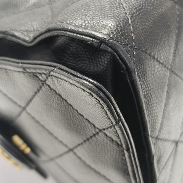 CHANEL 25 Medium Quilted Grained Calfskin Black