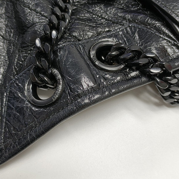 NIKI Medium Chevron Calfskin Black