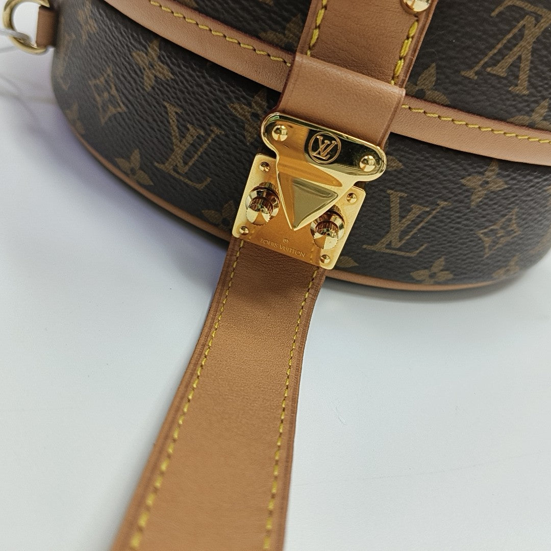 BOITE CHAPEAU PM Monogram Coated Canvas Brown