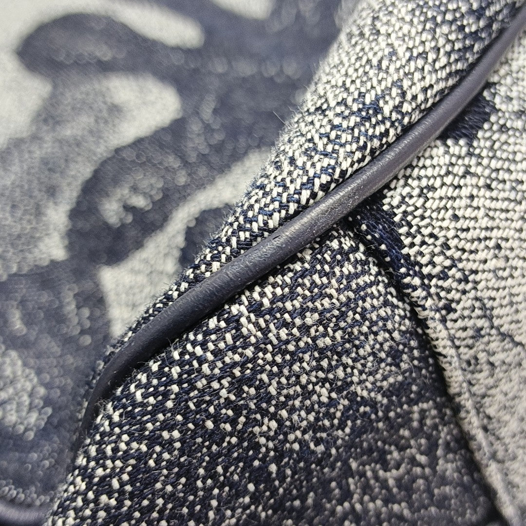 Saddle Fabric Gray