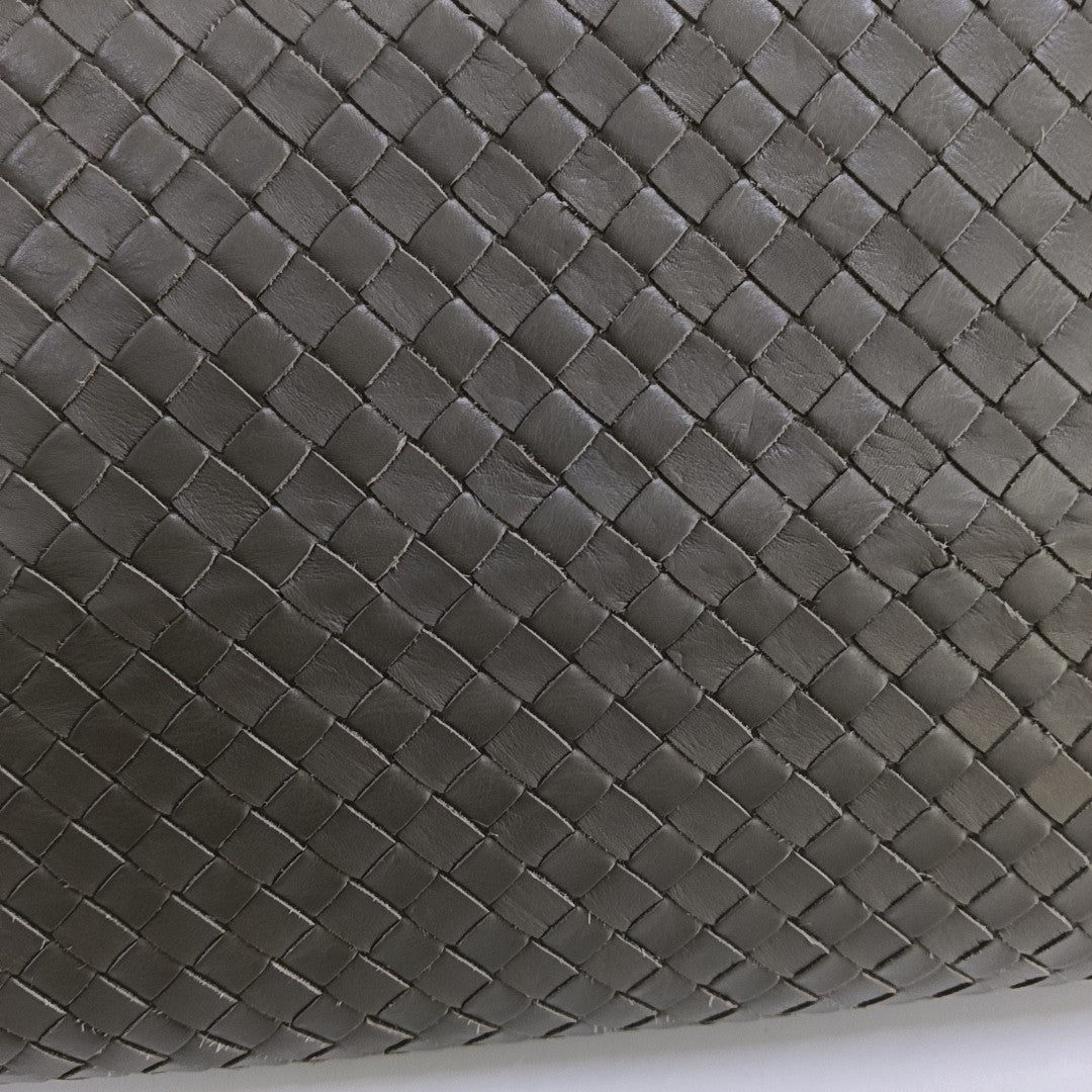 Roma Medium Calfskin Green
