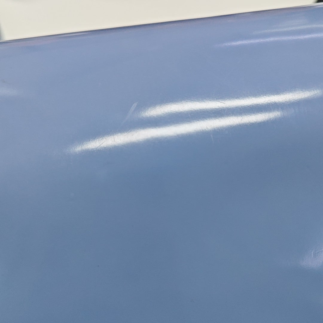 CLASSIC BOX Medium Calfskin Blue