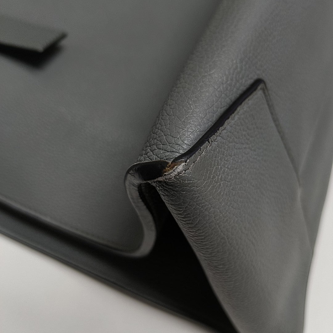 Buckle Calfskin Gray