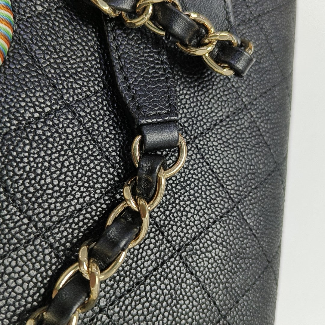 THREAD AROUND Quilted Grained Calfskin Black
