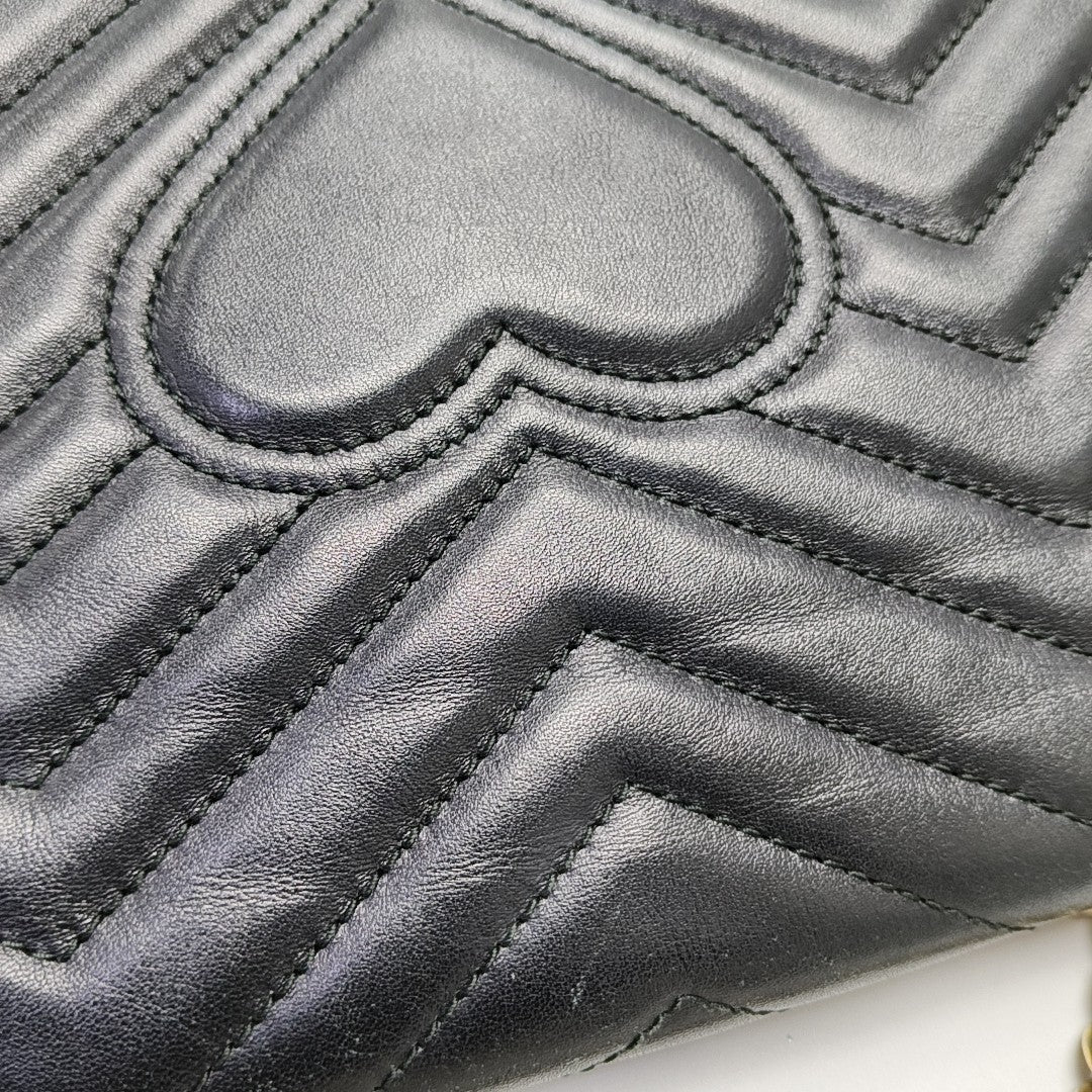 GG Marmont Medium Quilted Calfskin Black