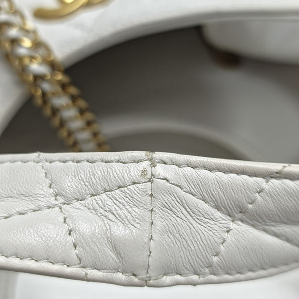 25P Quilted Lambskin White