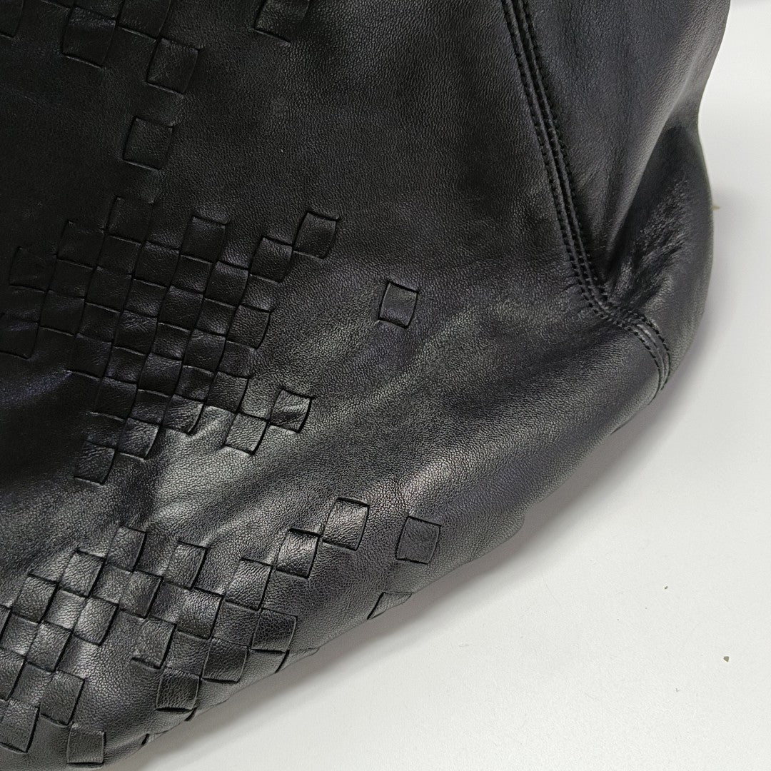 Calfskin Shoulder Bag Black