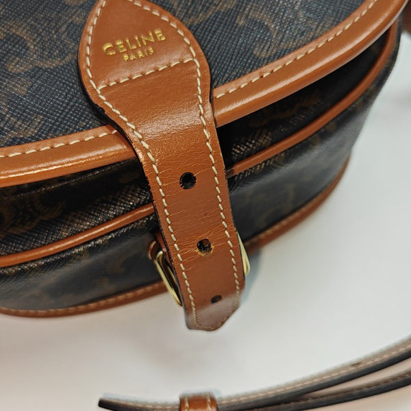 FOLCO Medium Coated Canvas Brown