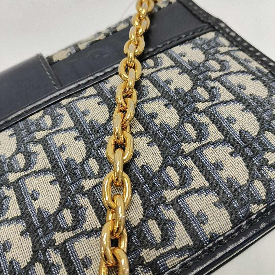 30 Montaigne Oblique Canvas Blue