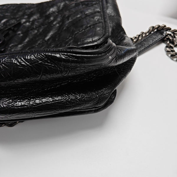 NIKI Large Chevron Calfskin Black