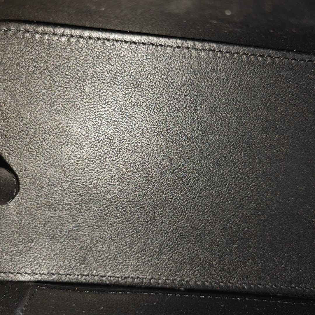 VANITY CASE Small Quilted Lambskin Black
