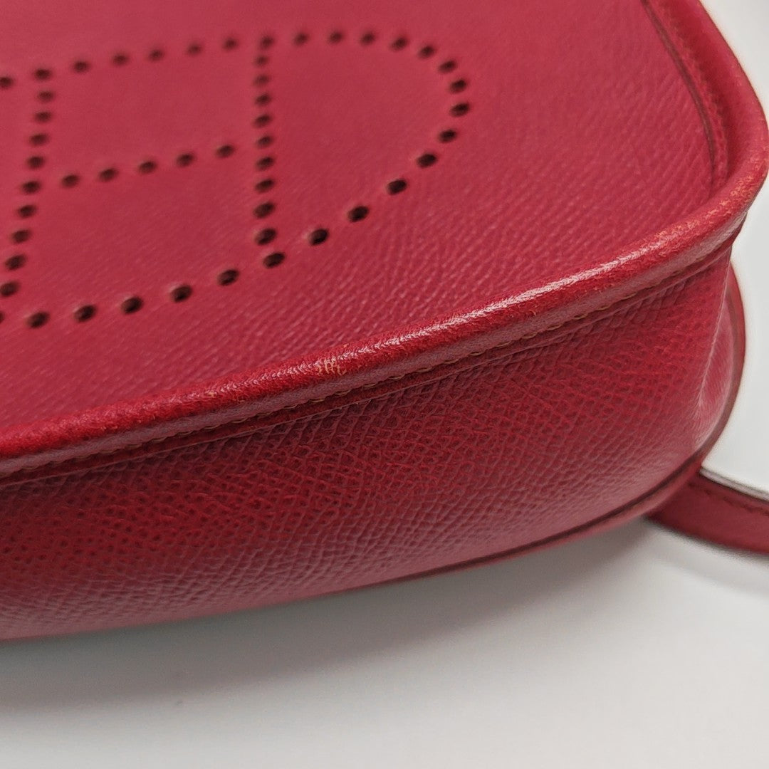 Evelyne TPM Epsom Red