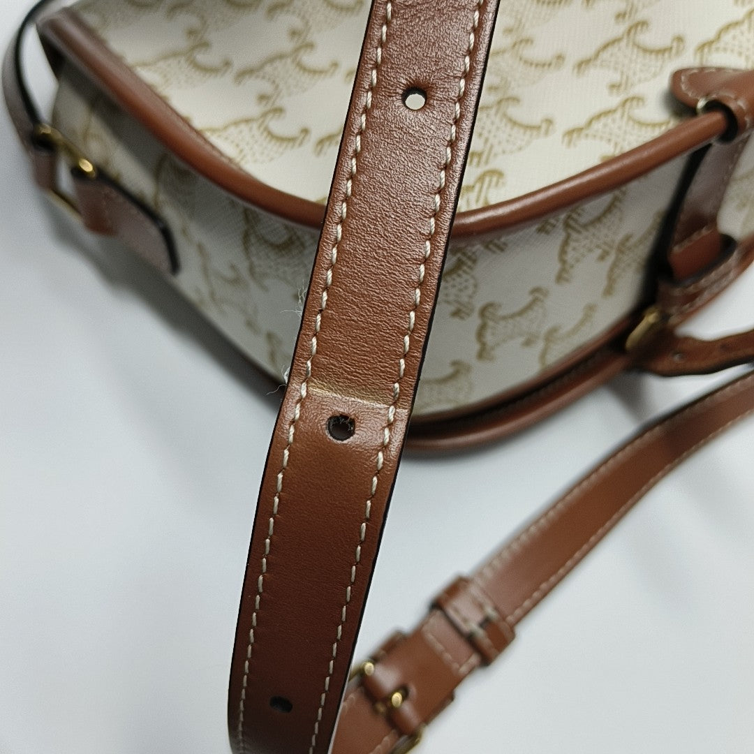 FOLCO Medium Coated Canvas White