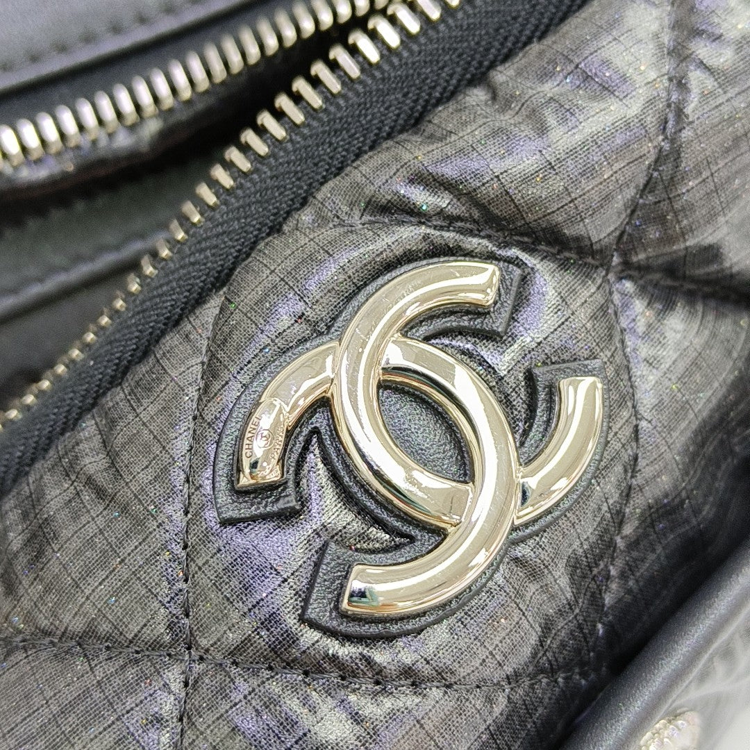 Quilted Nylon Shoulder Bag Gray