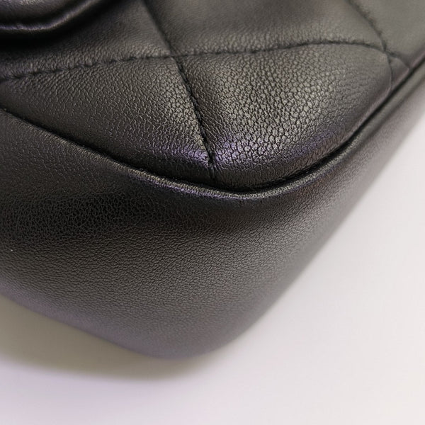 IN THE LOOP Small Quilted Lambskin Black