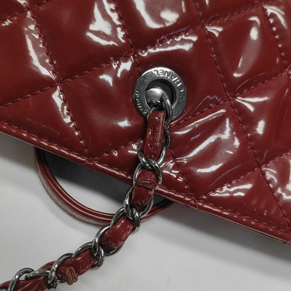 ULTIMATE STITCH Quilted Calfskin Red