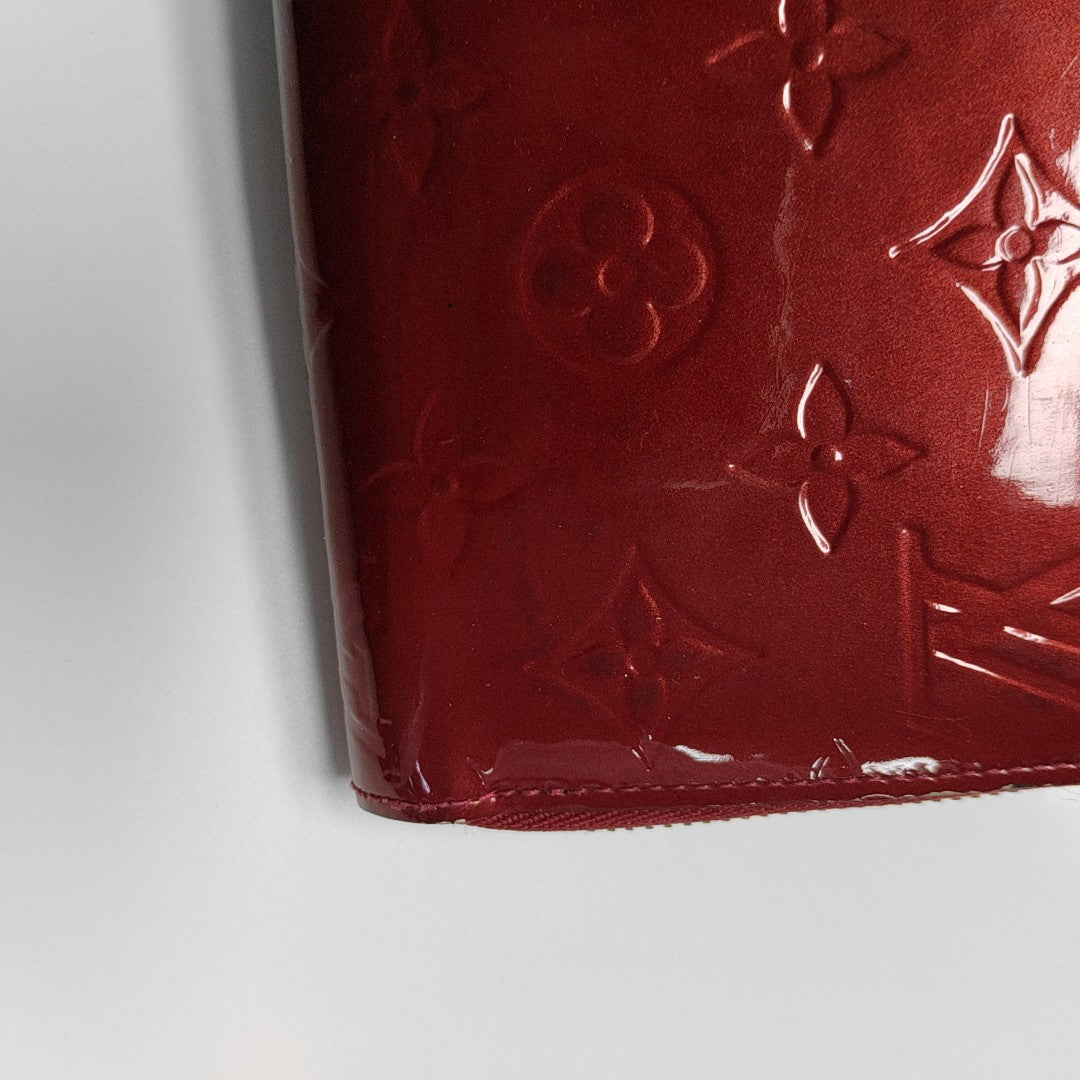 ZIPPY Monogram Patent Calfskin Red Wallet