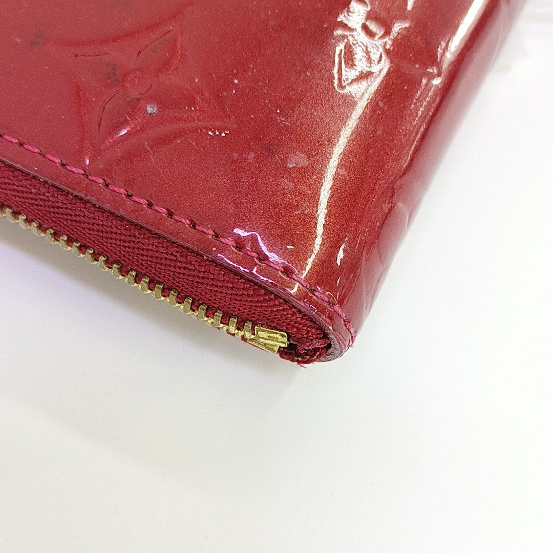 ZIPPY Patent Leather Red Wallet
