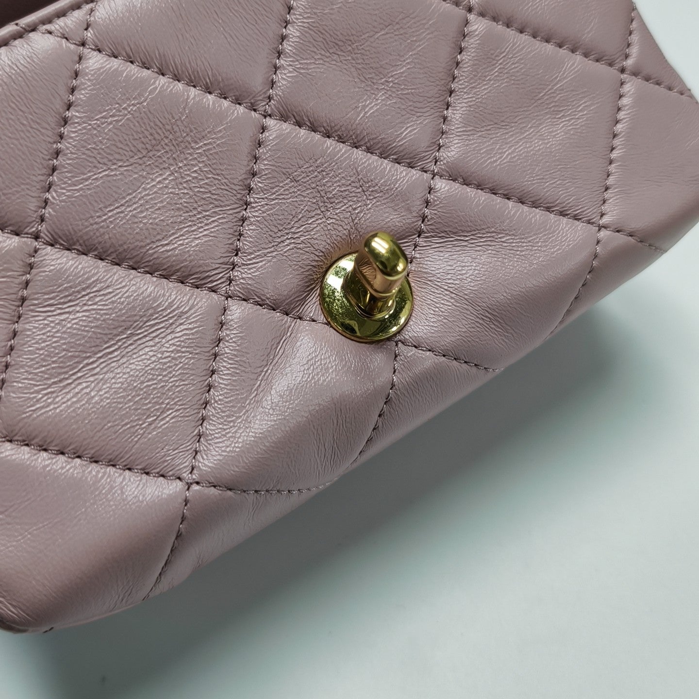 Quilted Lambskin Shoulder Bag Pink