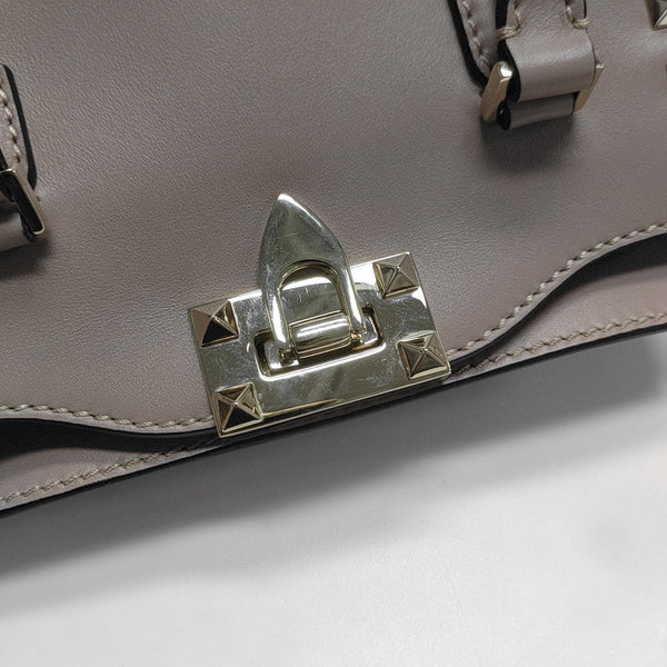 Rockstud Calfskin Pink