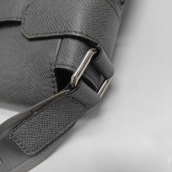 ROMAN Calfskin Gray