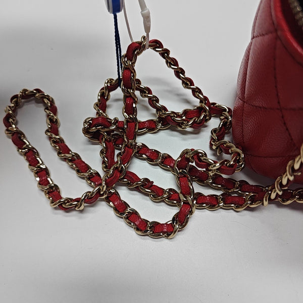 VANITY CASE Mini Quilted Lambskin Red