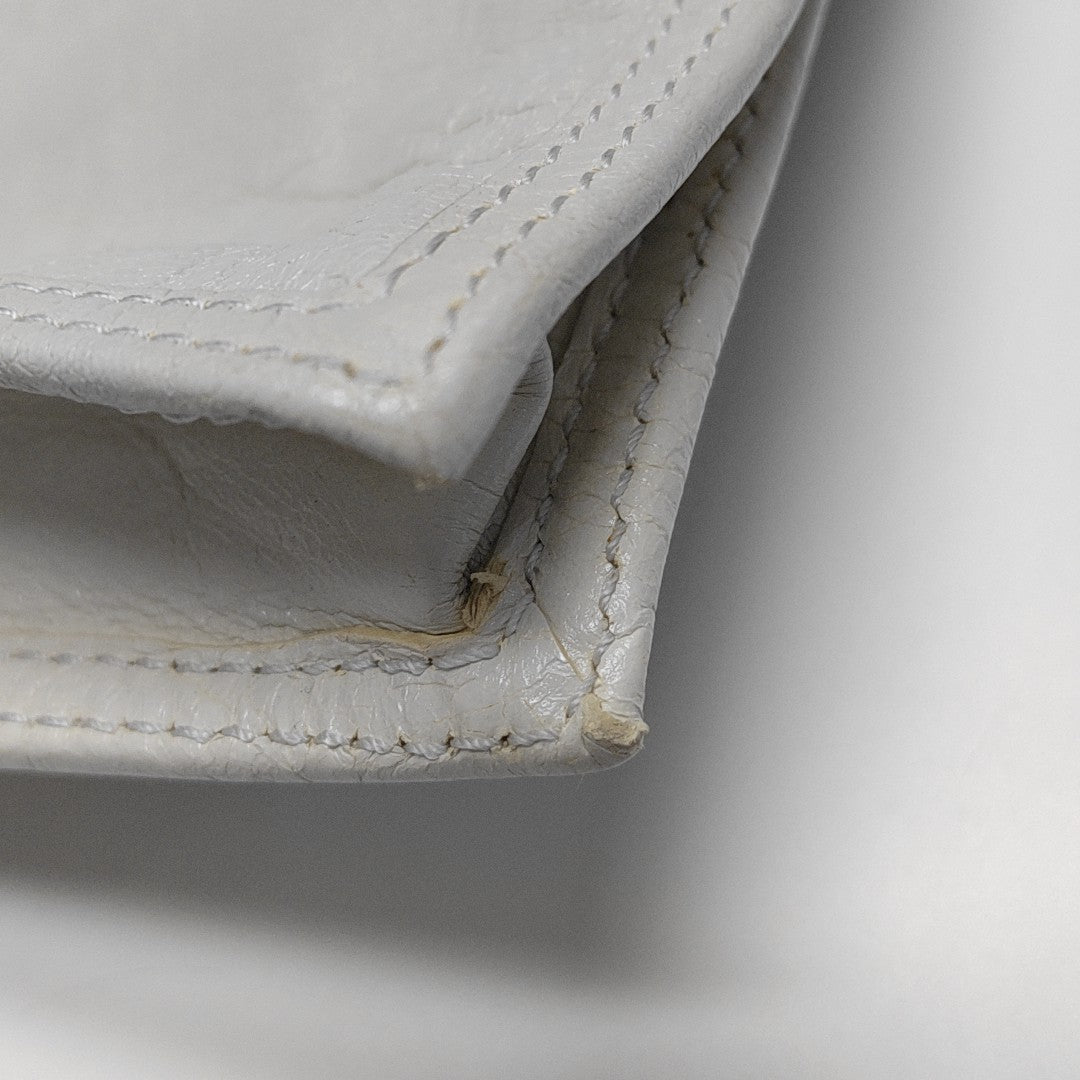 Explorer Small Lambskin White
