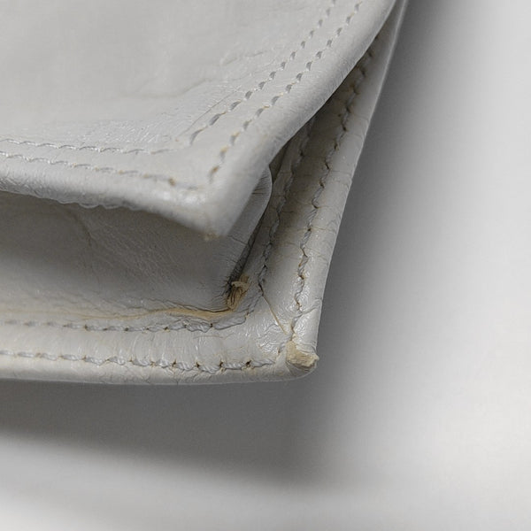 Explorer Small Lambskin White