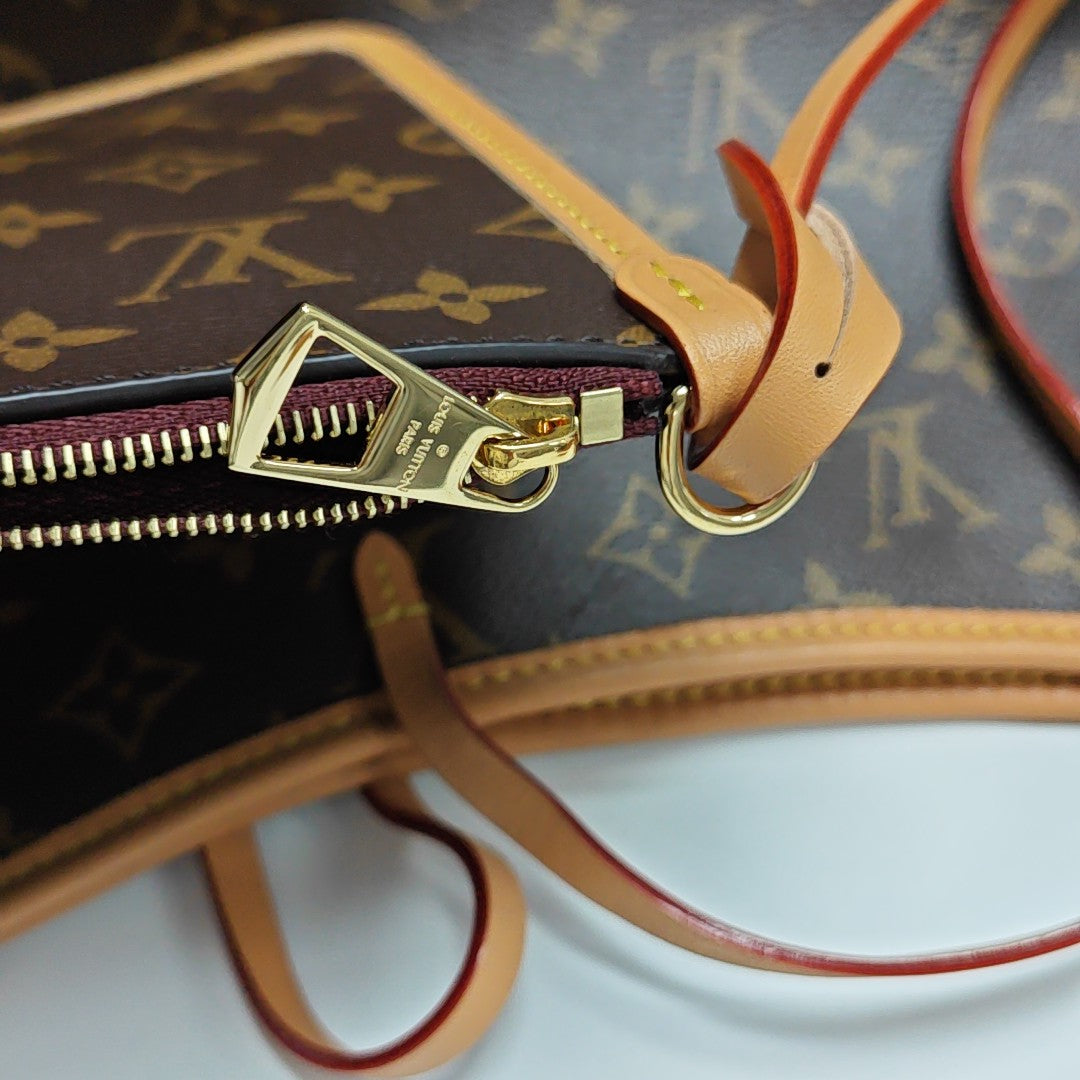 CARRYALL MM Monogram Coated Canvas Brown