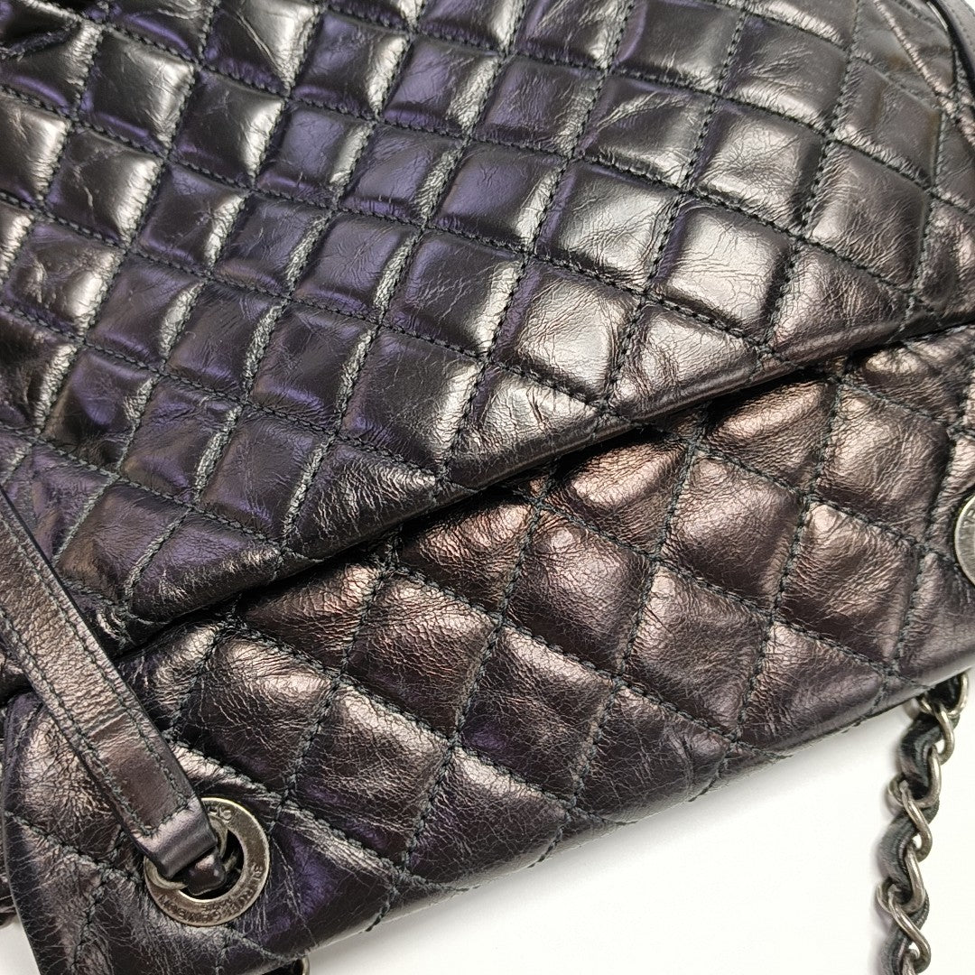 MOUNTAIN Quilted Calfskin Black